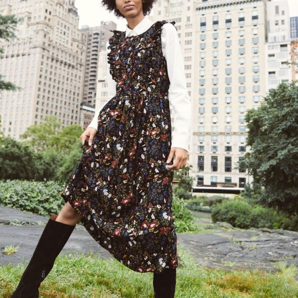 Corduroy Ruffle-Front Dress in Finch Floral, NWT, Size 4